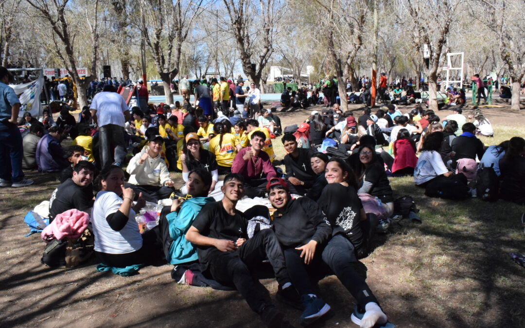 Multitudinaria peregrinación juvenil: “Se levantaron y caminaron”